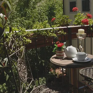 Alojamento de Acomodação e Pequeno-almoço Relais Dante E Beatrice Florença